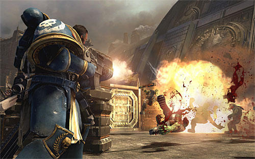 Warhammer 40,000: Space Marine - Space Marine. Хорошая игра без претензий на шедевр.